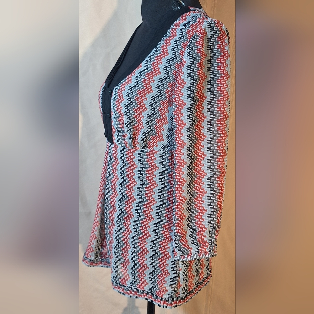 WORTHINGTON Black, Gray White, and Red Patterned Blouse - Picture 3 of 6